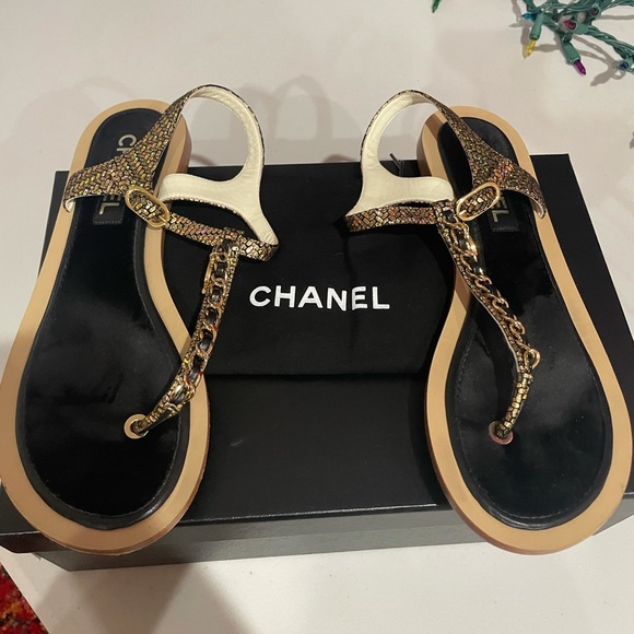 Chanel Tong Sandals - Picture 1 of 5